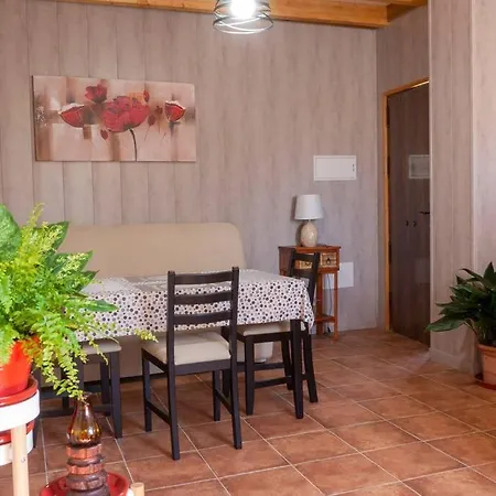 Casa 8 Caños Apartamento *